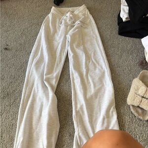 Aritzia waffle pants size 2xs